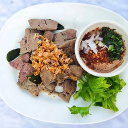 ตับหมูลวกจิ้ม