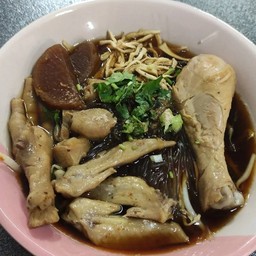 เตี๋ยวไก่สี่พี่น้อง