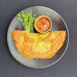 ขนมเบื้องญวนไส้หมูและกุ้ง/ Golden Vietnamese Crepe