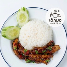 ข้าวผัดกระเพราไก่กรอบ