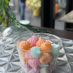ขนมอาลัวชาววัง
