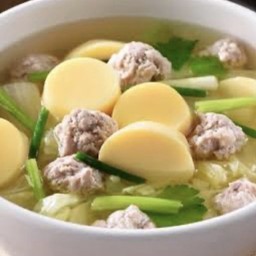 แกงจืดเต้าหู้หมูสับ