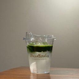 Coconut Matcha (มัทฉะน้ำมะพร้าว)
