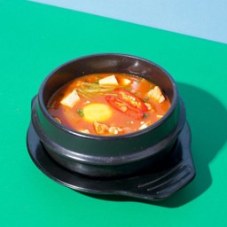 ซุปกิมจิหมู (Kimchi soup with pork)