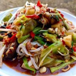 ส้มตำยำนัวร์