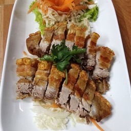 หมูกรอบทอด