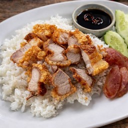 ข้าวหมูกรอบ