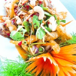 ยำสามกรอบ