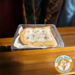 ขนมปังกระเทียมครีมชีส