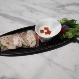 อกไก่พริกไทยดำ