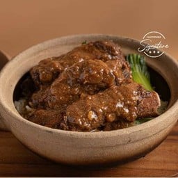ข้าวซี่โครงหมูอบหม้อดิน
