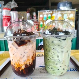 เฉาก๊วยนมสดชานเมือง