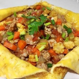 ไข่ยัดใส้ราดข้าว