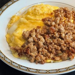 หมูสับผัดกระเทียม