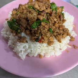 กะเพราหมูสับ