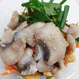 สุกี้แห้งเนื้อปลา