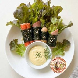 สลัดโรลสาหร่ายรวม จำนวน 8 คำ