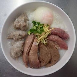 โจ๊ก,ข้าวต้ม,เล้งแซ่บ สี่แยก ธกส.  ตลาดโต้รุ่ง