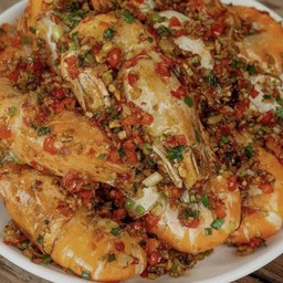 กุ้งแม่น้ำคั่วพริกเกลือ