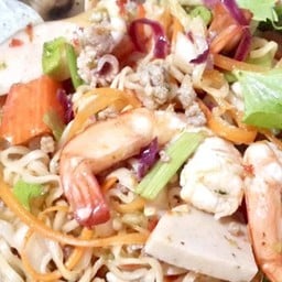 ยำมาม่ารวมมิตร