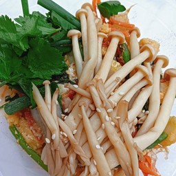 สุกี้แห้งเห็ดชิเมจิ