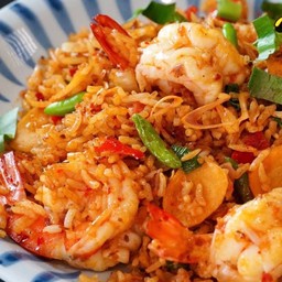 ข้าวผัดต้มยำทะเล