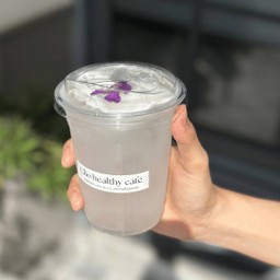 น้ำมะพร้าวสด ( Coconut Juice )