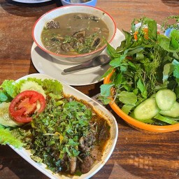 ลำดีที่แม่โจ้(ลาบ-ส้า-อาหารเหนือ)