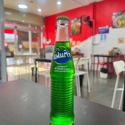 แฟนต้า เขียว