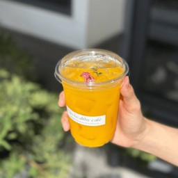 น้ำส้มคั้นสด ( Orange Juice )