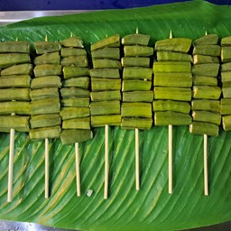 กระเจี๊ยบเขียว(หม่าล่าปิ้งย่าง)