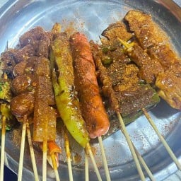 หม่าล่าดิวะ สุขสวัสดิ์ 40