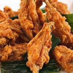 ปีกไก่ทอดเกลือ