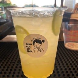 มะนาวน้ำผึ้งโซดา