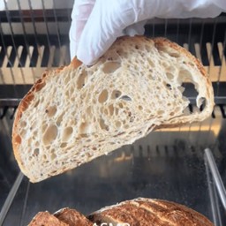 Quinoa Sourdough ( ควินัว )