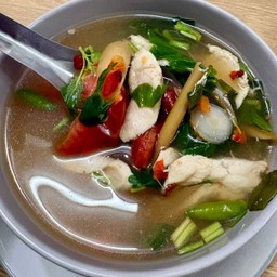 ต้มยำไก่ขุนช้าง