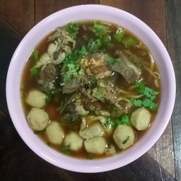 ก๋วยเตี๋ยวโกเจมส์