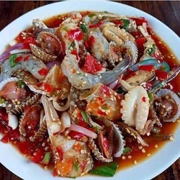 ตำเหลาทะเลตกครก