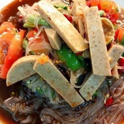 ตำเส้นเล็ก(กุ้ง/หมูยอ)