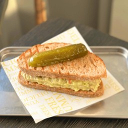 ทูน่าคาโด้ ซาวโดว ( Tunacado )