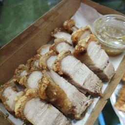 หมูกรอบน้ำจิ้มซีฟู๊ด เเซ่บๆ 165 กรัม