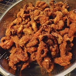 บังยาซีน ไก่ทอดหาดใหญ่ สูตรดั้งเดิม ซอยหมู่บ้านเอื้ออาทรวัดกู้ 2