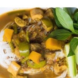 ขนมจีนไตปลาผสมน้ำยาใต้