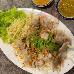 ลวกจิ้มหมูล้วน