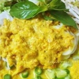 ขนมจีนน้ำยาใต้ไม่ใส่ลูกชิ้น