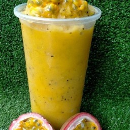 น้ำผลไม้สดปั่น By กัญญา หลังโรงเรียนกวางตง