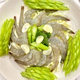 กุ้งแช่น้ำปลาพร้อมชุดผักและหอมเจียว