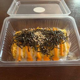 นุ้งนิ้งรามยอนห่อไข่