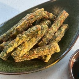 กุยช่ายทอด เฟรนช์ฟรายส์ (12 ชิ้น)