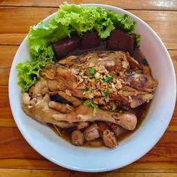 เกาเหลาโครงไก่ตุ๋น + ตีนไก่ตุ๋น